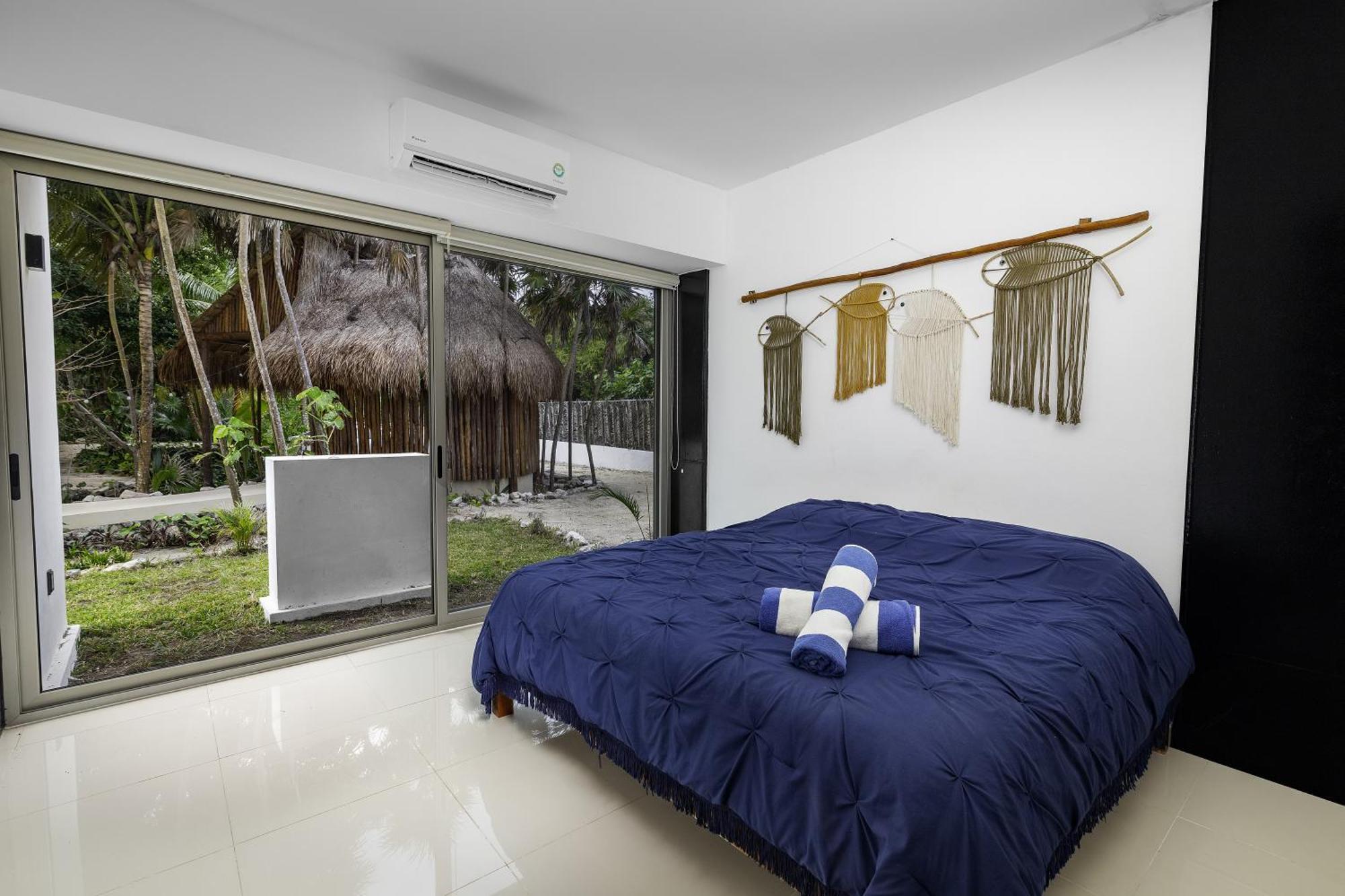 Angelina 28 Beachfront And Family Apartments - Modern And Relaxing Long Stays - 20 Min From Cancun Airport Puerto Morelos Zewnętrze zdjęcie